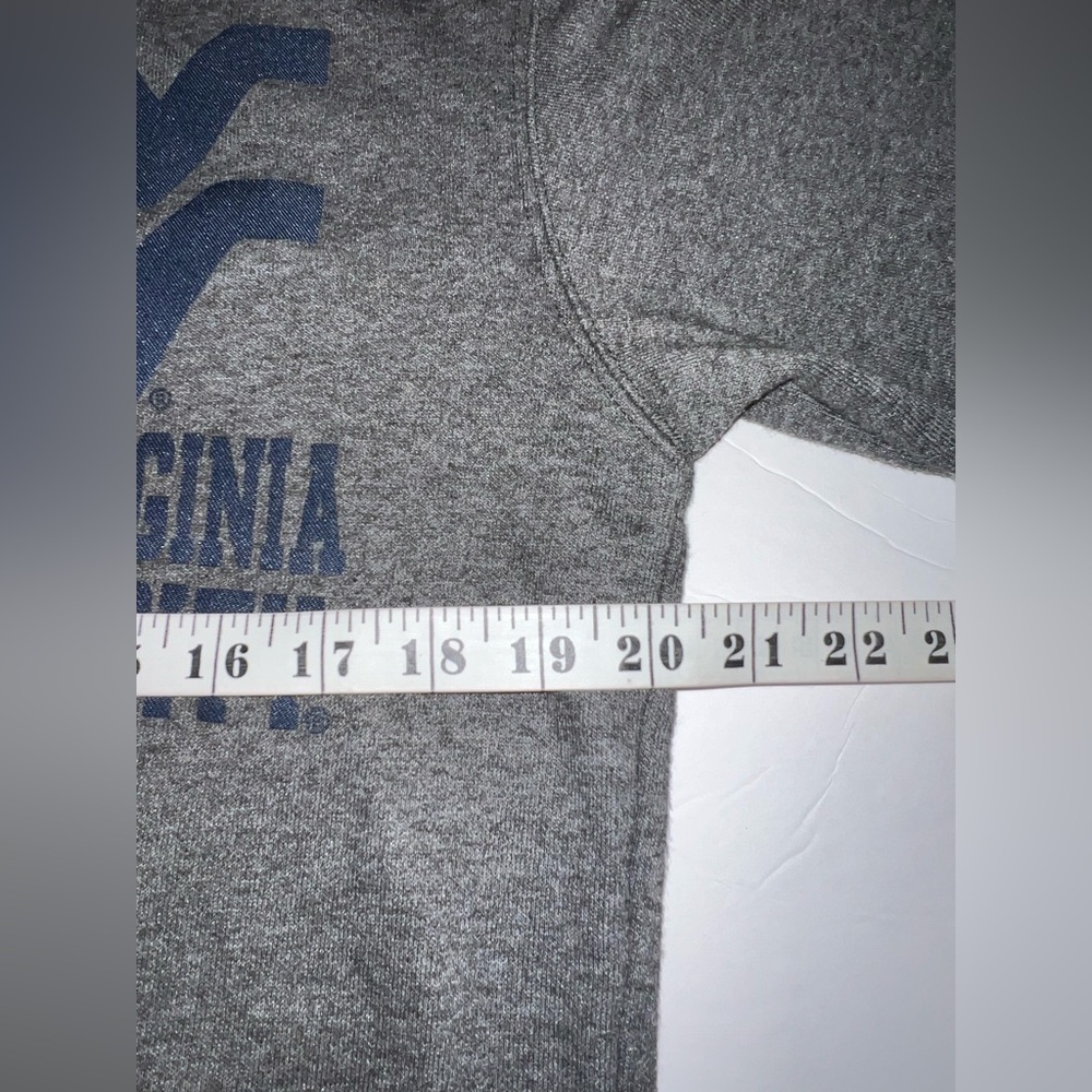 West Virginia Mountaineers Hoodie - Picture 5 of 8